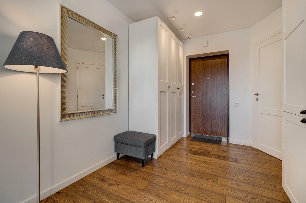 Five Star Downtown Apartment Вилнюс Екстериор снимка